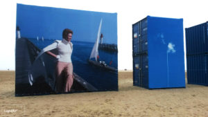 Toile-Tendue-Amenagement-Communicant-Toile-Container-Mairie-De-Deauville-light-Air-1.jpg