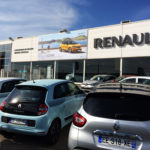 Toile-Tendue-Facade-Communicante-SlimBox-Renault-Light-Air-4.jpg