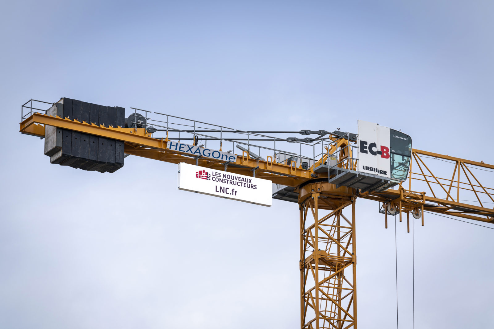 LightBox-grue-les-nouveaux-constructeurs-caisson-lumineux-grue