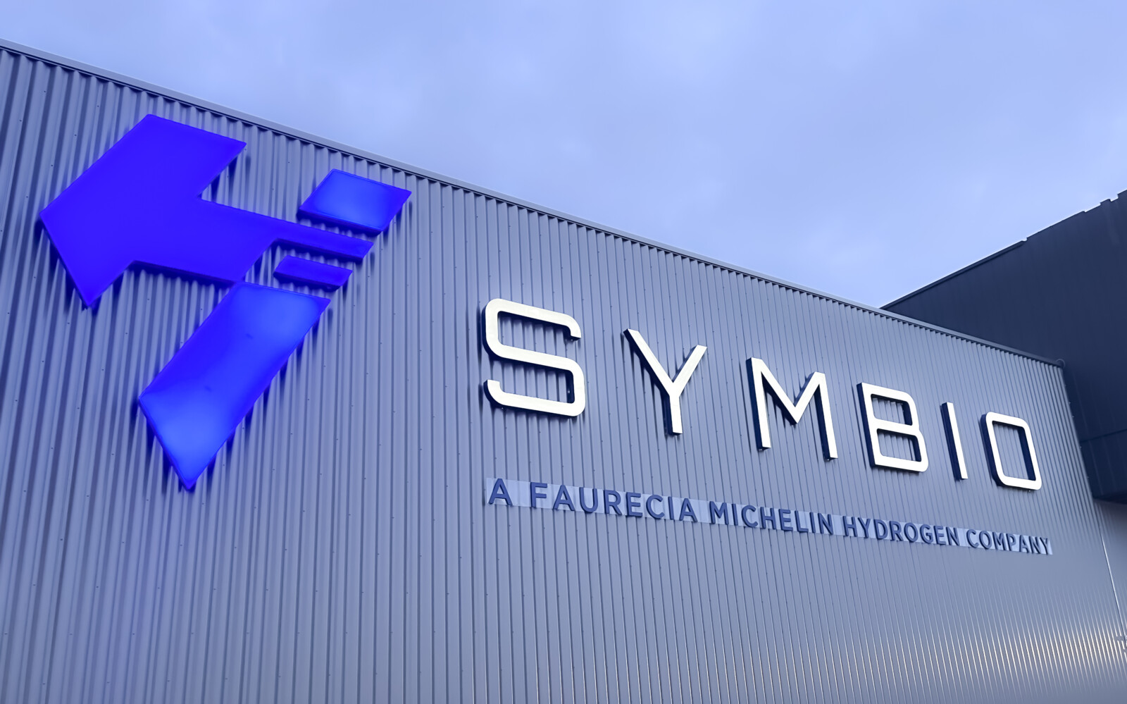 enseigne-lumineuse-usine-symbio-lightair