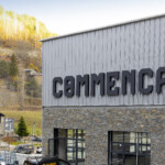 enseigne-lettres-boitier-commencal-illumine-andorre