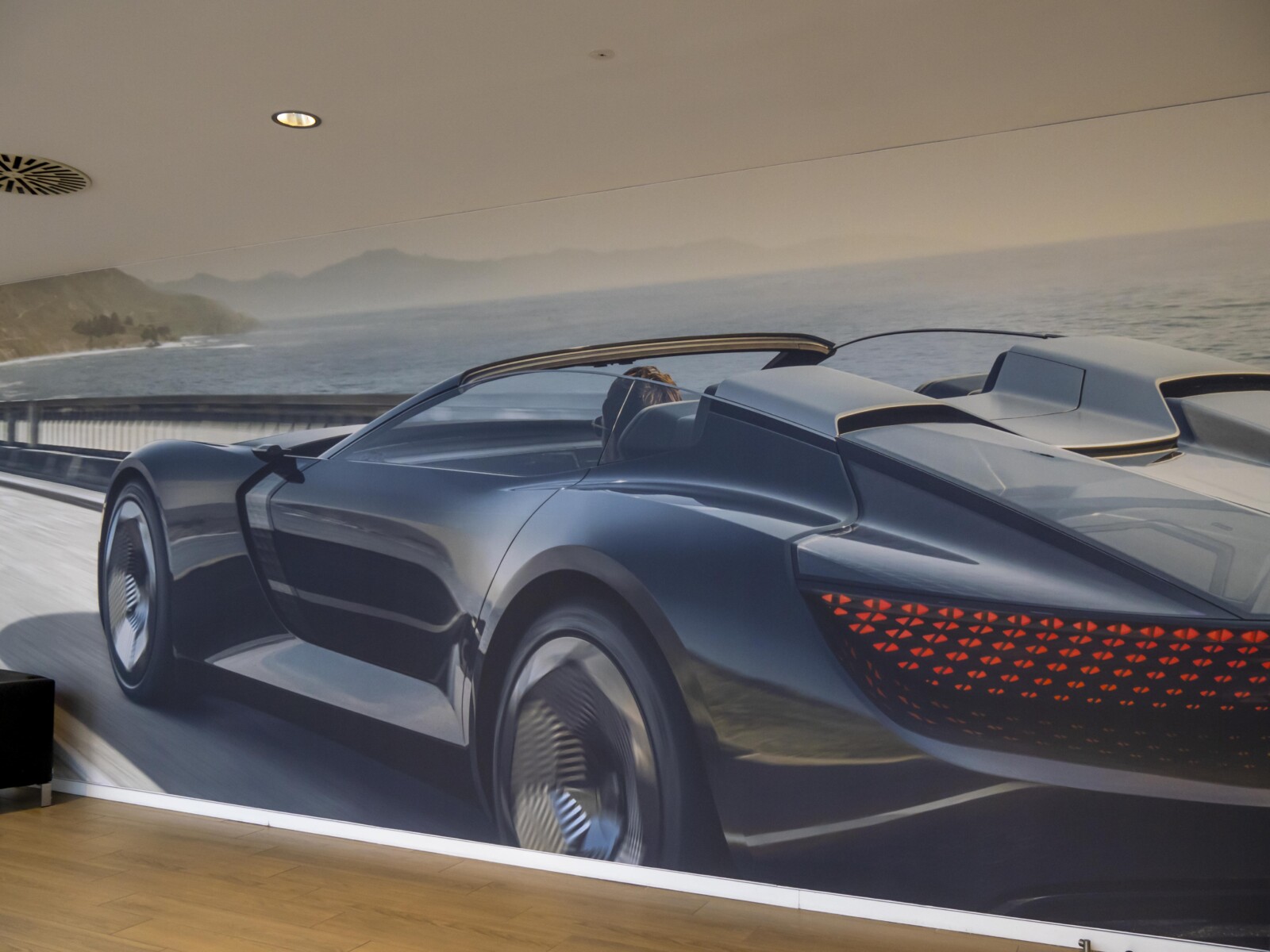 habillage-interieur-ultraslimbox-central-autos-saint-fons