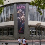 habillage-de-facade-maison-de-la-danse-lyon