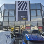 enseigne-site-logistique-equipement-complet-zebrabox