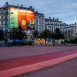 Publicité-grand-format-Lyon-toile-IKEA-Place-Bellecour