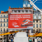 Affichage grand format Bellecour, campagne Trenitalia à Bellecour