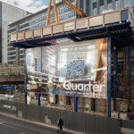 Pose de nuit avec nacelle – habillage de chantier grand format à Paris par LightAir