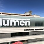 Enseigne immeuble axe routier Lyon pour la signalétique du bâtiment Lumen.